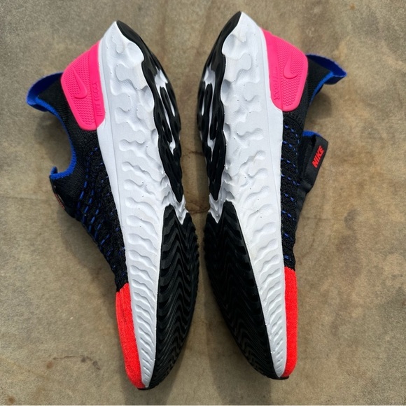 Nike Epic Phantom Run Flyknit 2 Road No Lace Running Shoes Women's 6.5 NWOB - Picture 7 of 9